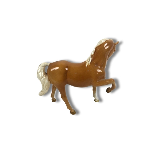 430 - Beswick Palomino Horse No 1549 Second Version