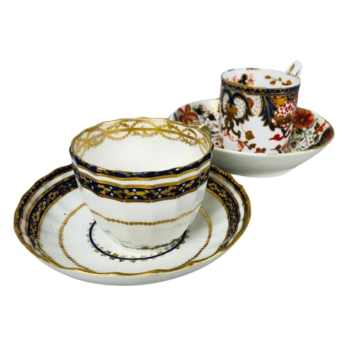 101 - Pair of Georgian 1790-1820 Crown Derby Tea Cups with Matching Saucers. One, in the Imari palette (cu... 