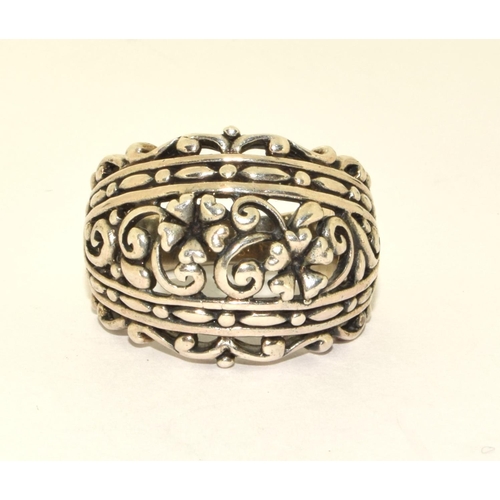 413 - 925 silver large open work scroll ring size R