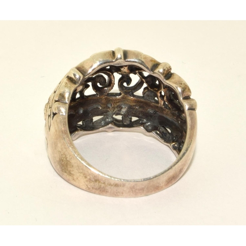 413 - 925 silver large open work scroll ring size R