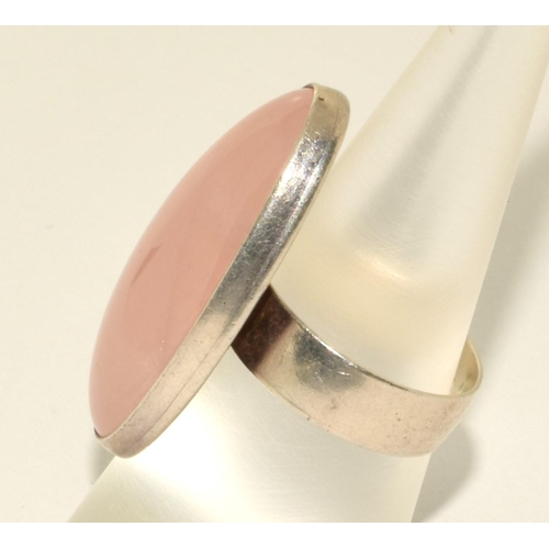 423 - 925 silver large pink quarts ring size M