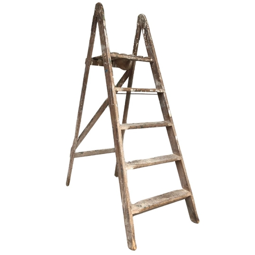 372 - Vintage Wooden Step Ladder