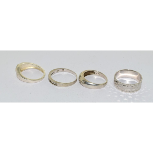 413 - 4 x 925 silver band rings 