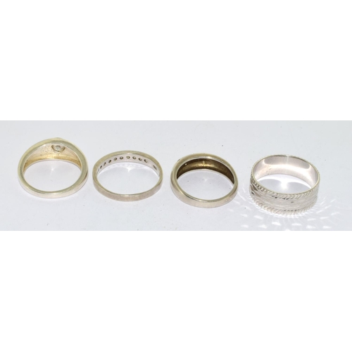 413 - 4 x 925 silver band rings 