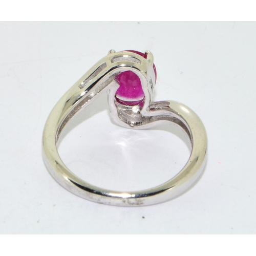 430 - 925 silver ladies Rubellite solitaire twist ring size  N