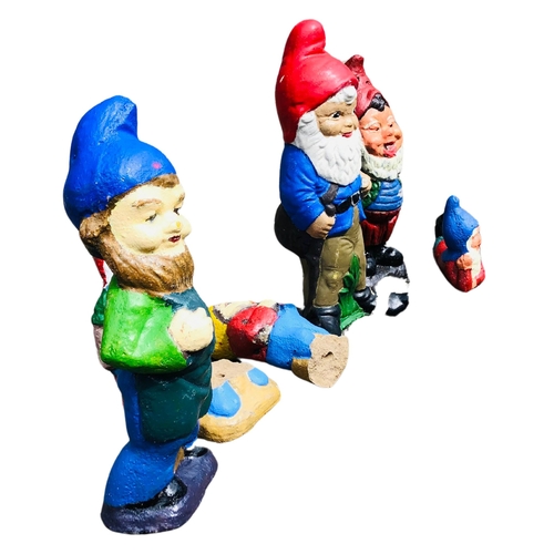 47 - 6 Gnomes Of Varying Sizes