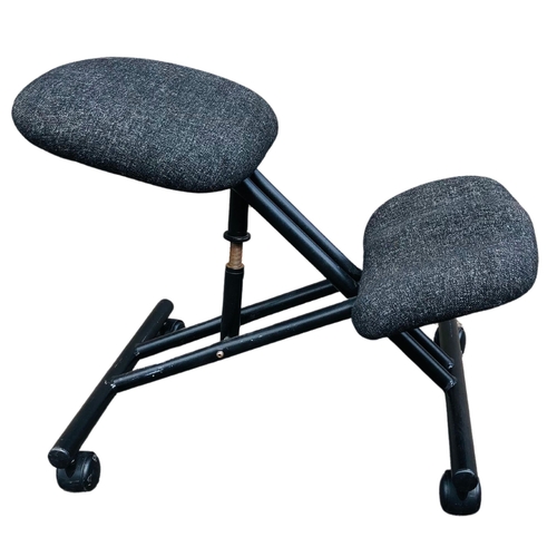 50 - Ergonomic Kneeling Chair.