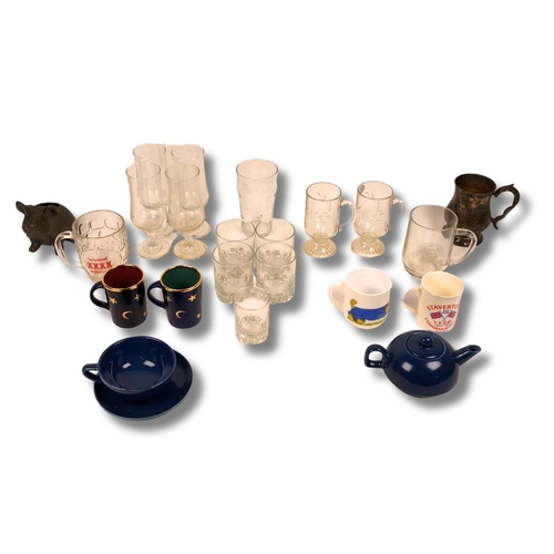 335 - Collection of glassware and teacups