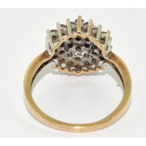 268 - 9ct Gold Diamond Large Cluster Ring. Approx 0.5ct. Size P