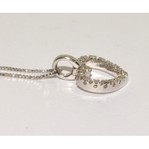 277 - 9ct white gold Diamond heart pendant on a 40 cm box chain