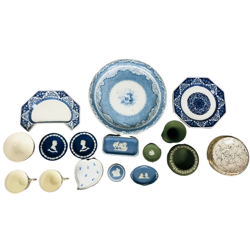 90 - Collection of Items to include Wedgewood Jasper ware