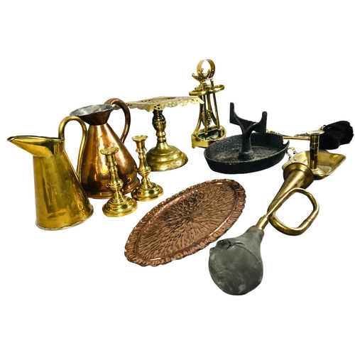 115 - Collection vintage brass and copper items