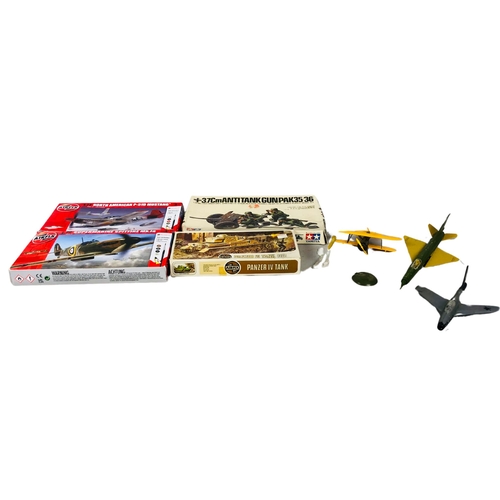 132 - Collection of Model Planes to include Airfix