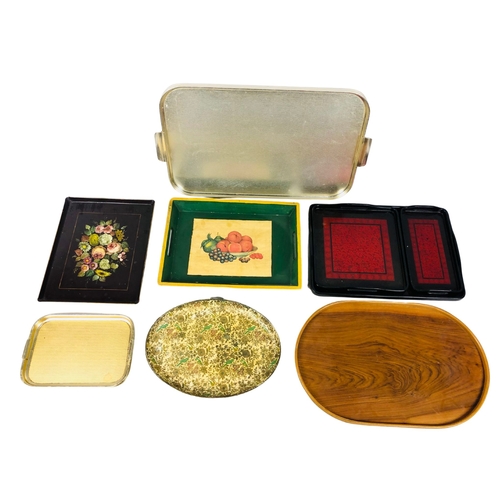 154 - Assortment of Trays