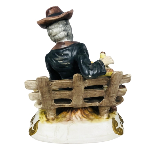 336 - A vintage Capodimonte 'Bum' Figurine