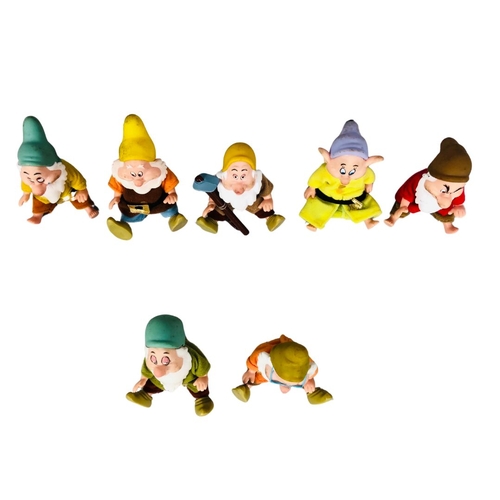 360 - A 1970's set of The Seven Dwarves.