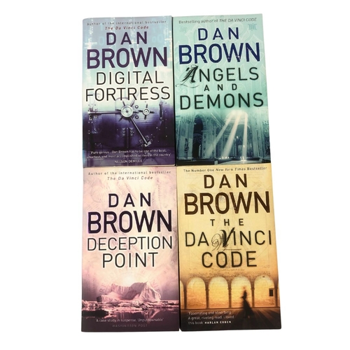 367 - Assortment of Softback Books with Popular Authors such as Daphne Du Maurier, Dick Francis, Dan Brown... 