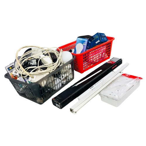 92 - Collection of Electrical Items, Extension Leads Etc.