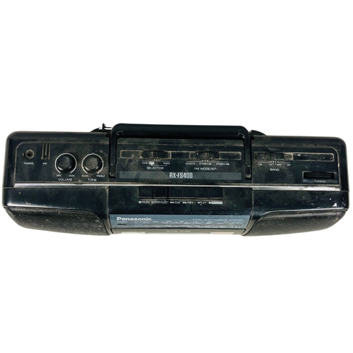 117 - Retro Panasonic Radio Cassette Player RX-FS400