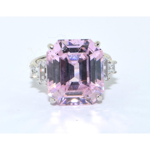 205 - 925 silver ladies Pink Tourmaline ring with baguette stones to the shank size M 