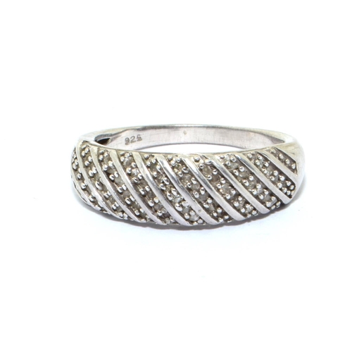 206 - 925 silver ladies with white stones sweep ring