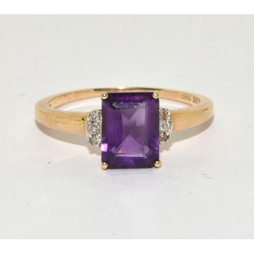 226 - 9ct gold ladies Amethyst and diamond ring size M