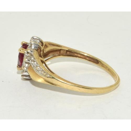 237 - 9ct gold ladies Ruby Heart ring set with Diamonds size R