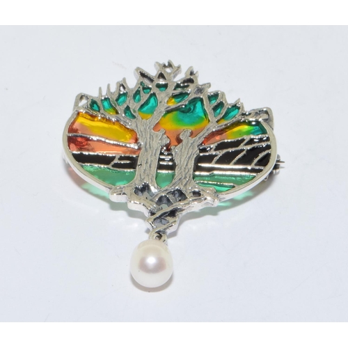 246 - A silver plique a Jour pendant brooch in the Tiffany style