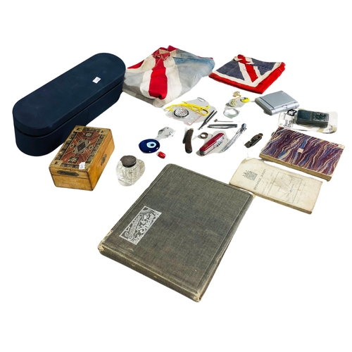 71 - Collection of Items to include a Tunbridge style box