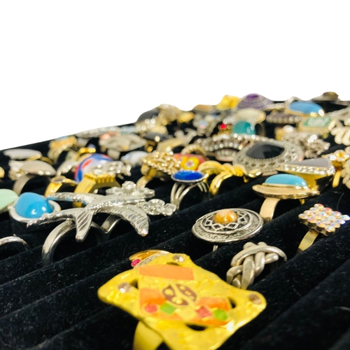 98 - Very large tray of Vintage Costume Rings