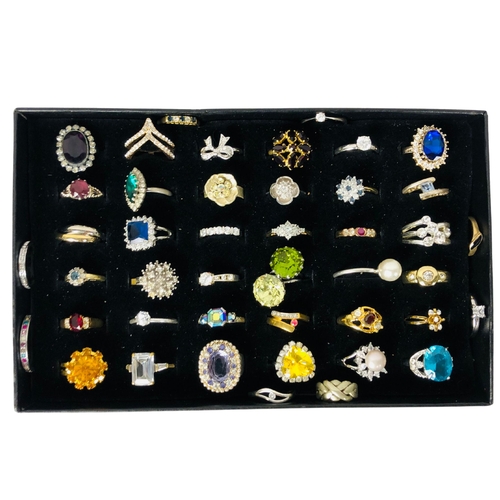 99 - Collection of Vintage Costume Rings in a ring tray