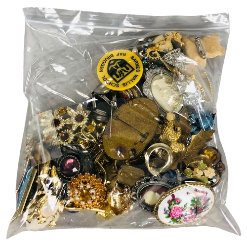 105 - Huge Collection of Vintage Costume Jewellery to include large bag of bead necklaces, smaller bags of... 