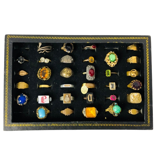 102 - Ring Tray of Vintage Costume Rings