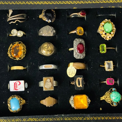 102 - Ring Tray of Vintage Costume Rings