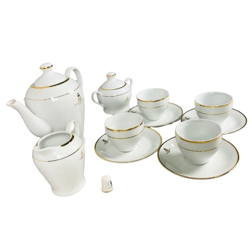 143 - Elizabeth II Golden Jubilee Tea Set