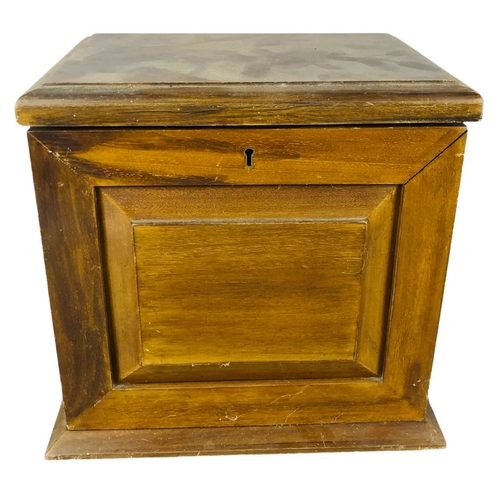 172 - Oak Cased Smokers Cabinet