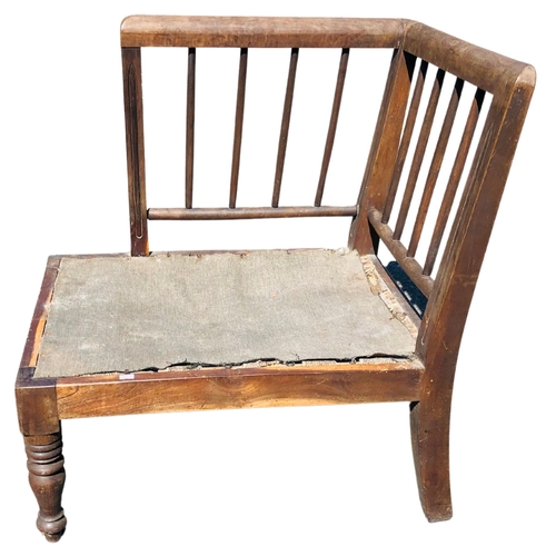 8 - Low corner Chair