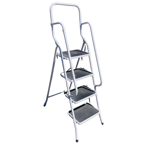 27 - Step ladder