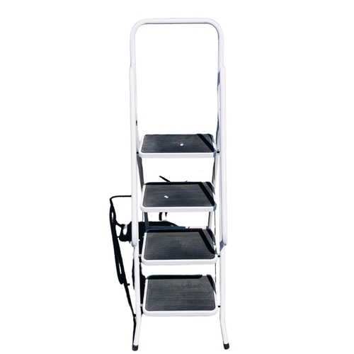 27 - Step ladder