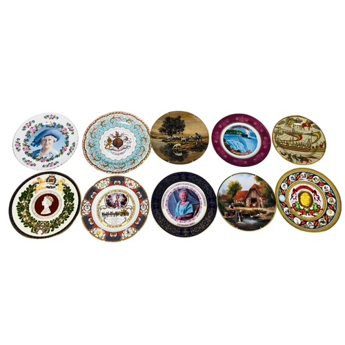 50 - Assortment of collectors plates.. Aynesley, Wedgewood, and Ltd examples.