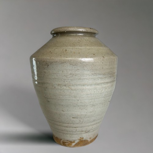 68 - A Chinese Longquan glaze Celadon vase.Ming dynasty. 20cm tall.