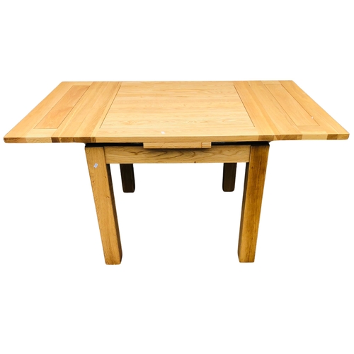 99 - Extending Dinning Table