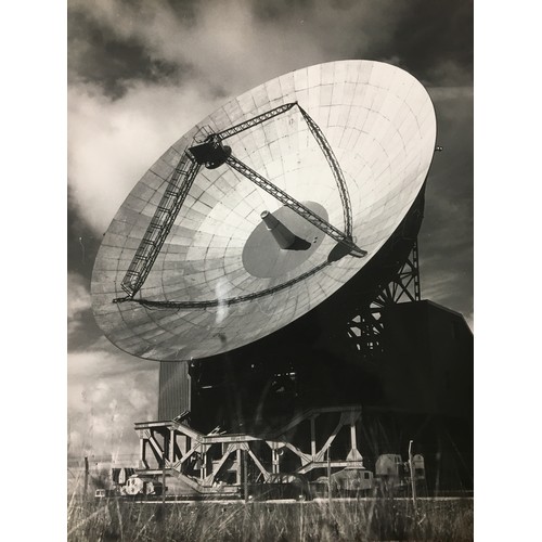 415 - Original Fox Photographs - Astronomy Satellite/Radio Telescope Dishes in the 1960's, dated 1969 all ... 