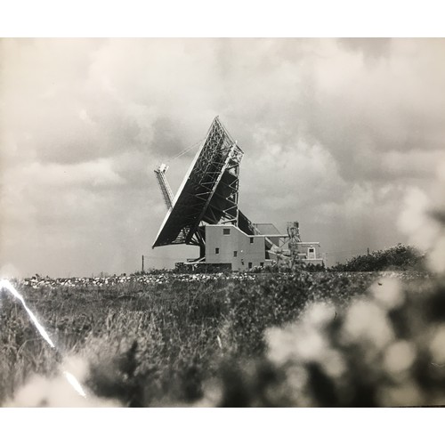 415 - Original Fox Photographs - Astronomy Satellite/Radio Telescope Dishes in the 1960's, dated 1969 all ... 