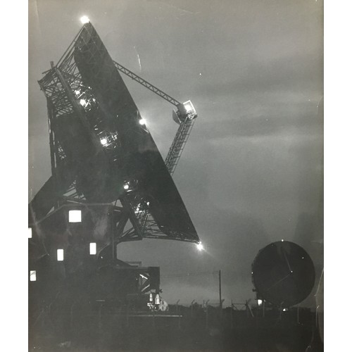 415 - Original Fox Photographs - Astronomy Satellite/Radio Telescope Dishes in the 1960's, dated 1969 all ... 