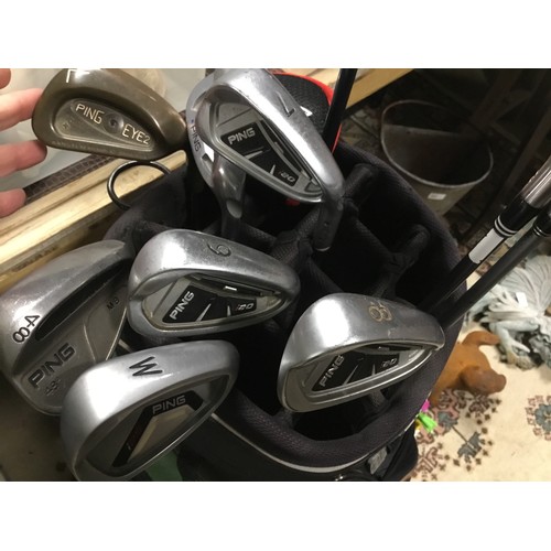 164 - PING Golf Bag and associated golfclubs. 7 PING and others. 7 iron to lob wedge, Cleveland 21 degree ... 