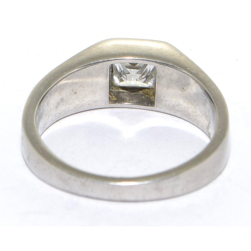 315 - 925 silver heavy solitaire band ring size V