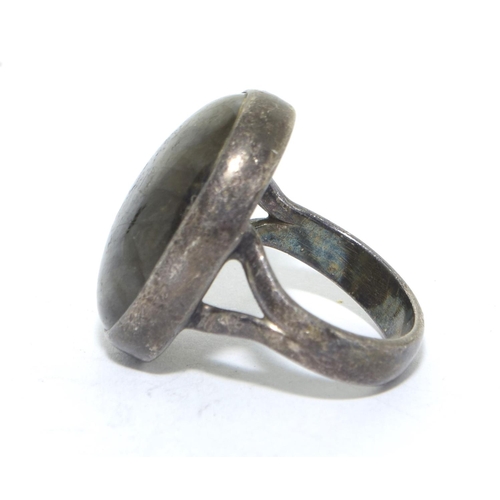 325 - 925 silver vintage Labradorite large oval ring size K