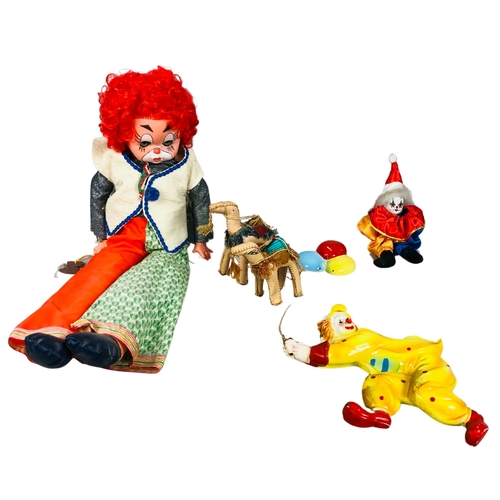 51 - Collection of clowns etc