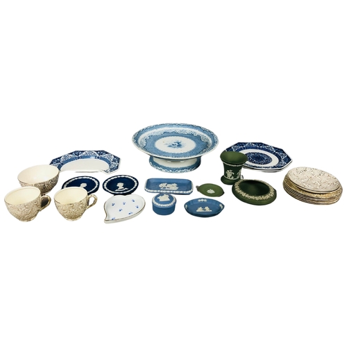 93 - Collection of Items to include Wedgewood Jasper ware